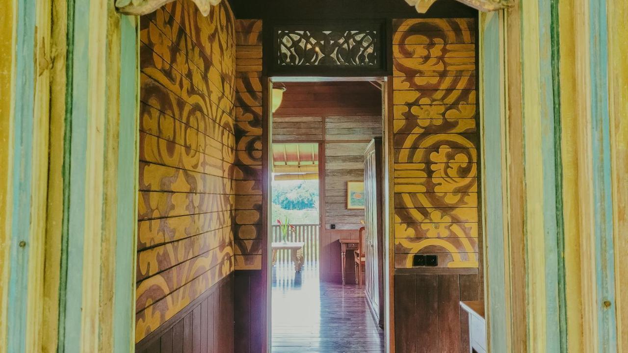 Amaru Villa *
